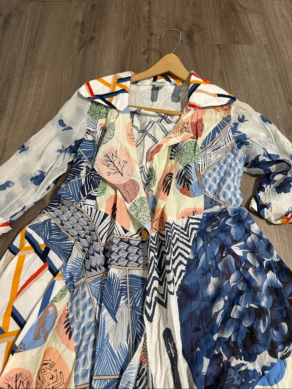 Abstract Multicolor Patterned Blazer-Style Jacket Large - Picture 4 of 6